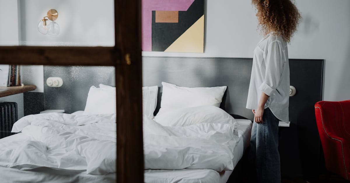 découvrez le salaire d'un testeur de matelas : rémunération, facteurs influençant le salaire et perspectives de carrière dans ce métier unique.